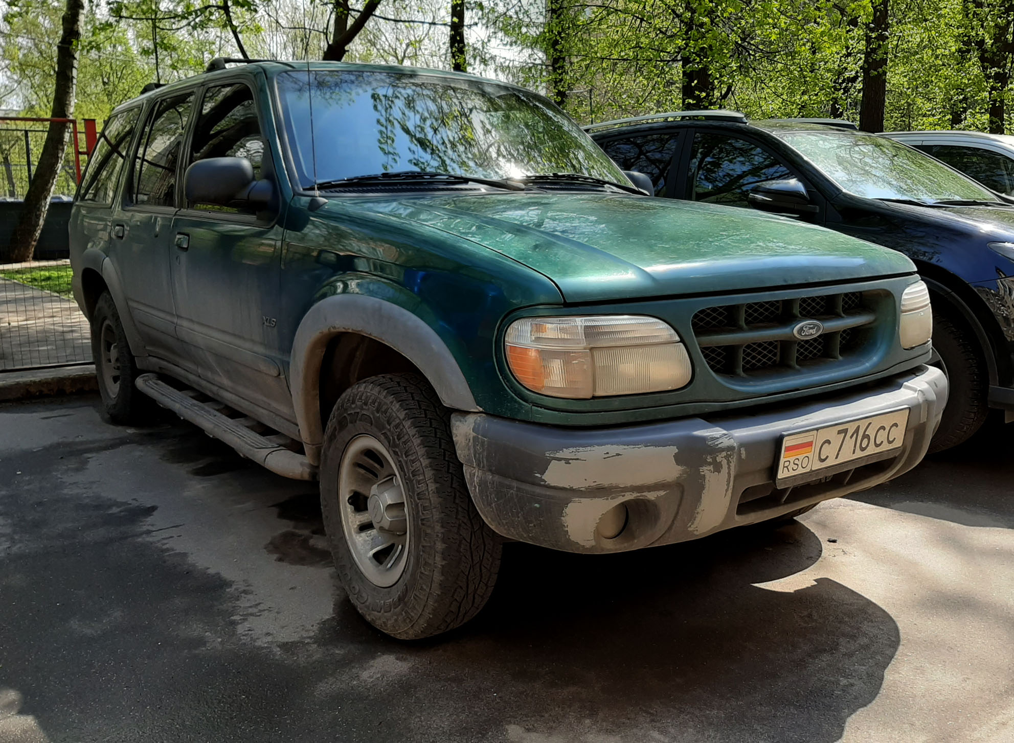 с 716 сс, Ford Explorer 2nd gen 5-door SUV (UN150), 1994–2000