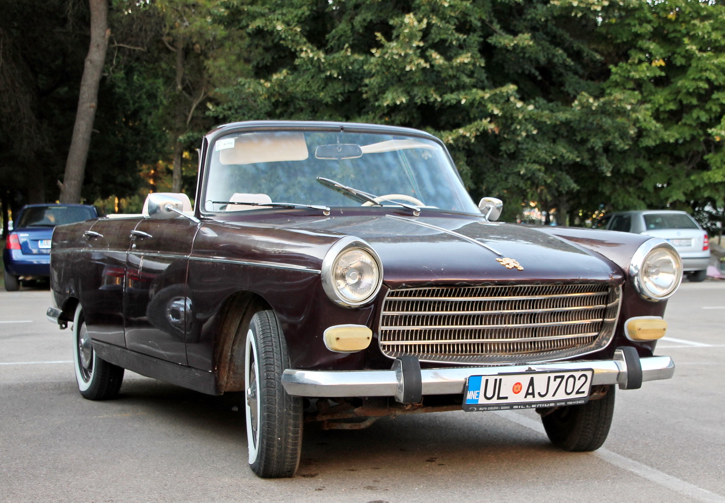 UL AJ702, Peugeot 404 Cabriolet, 1962–1969