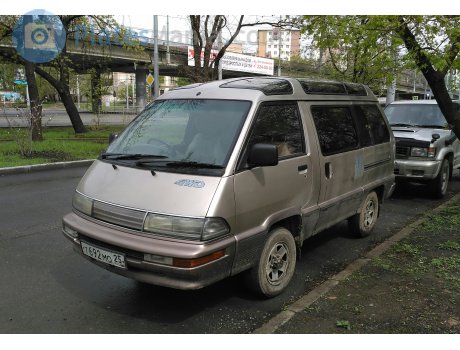 т692мо25, Toyota MasterAce Surf