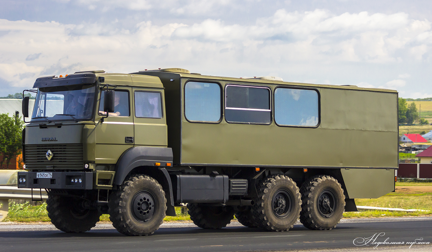 в 141 ок 74, Ural (UralAZ) 3255 3255, Iveco Cab, 2005–2015
