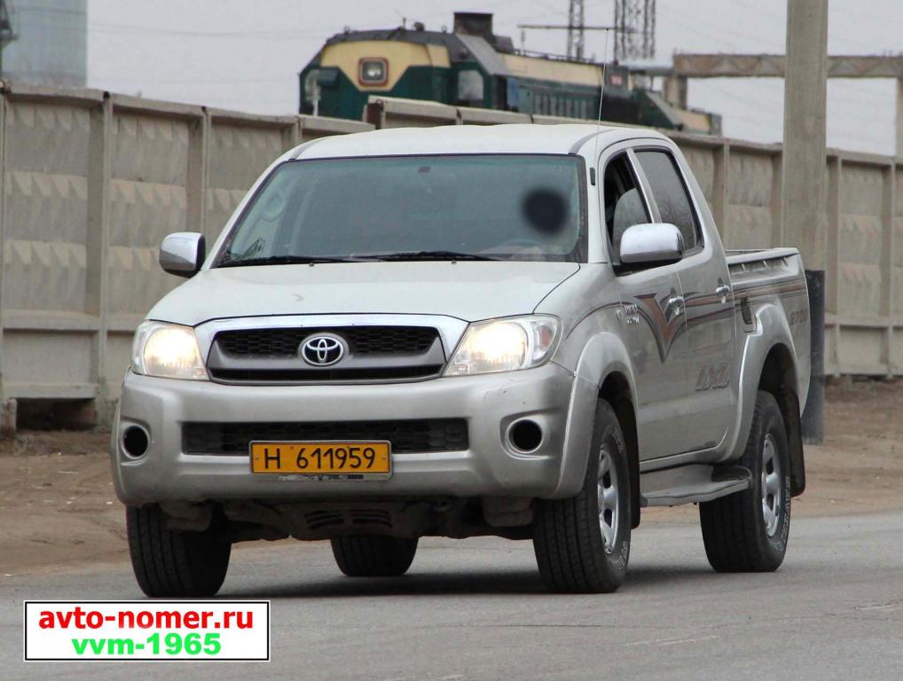 H 611959, Toyota Hilux 