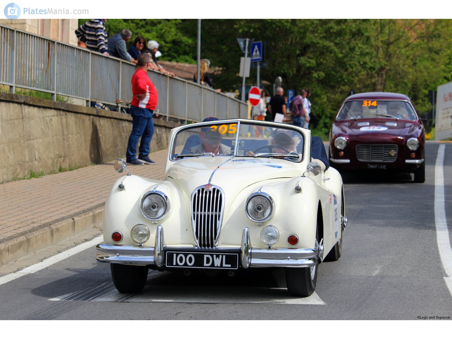 100DWL, Jaguar XK140 