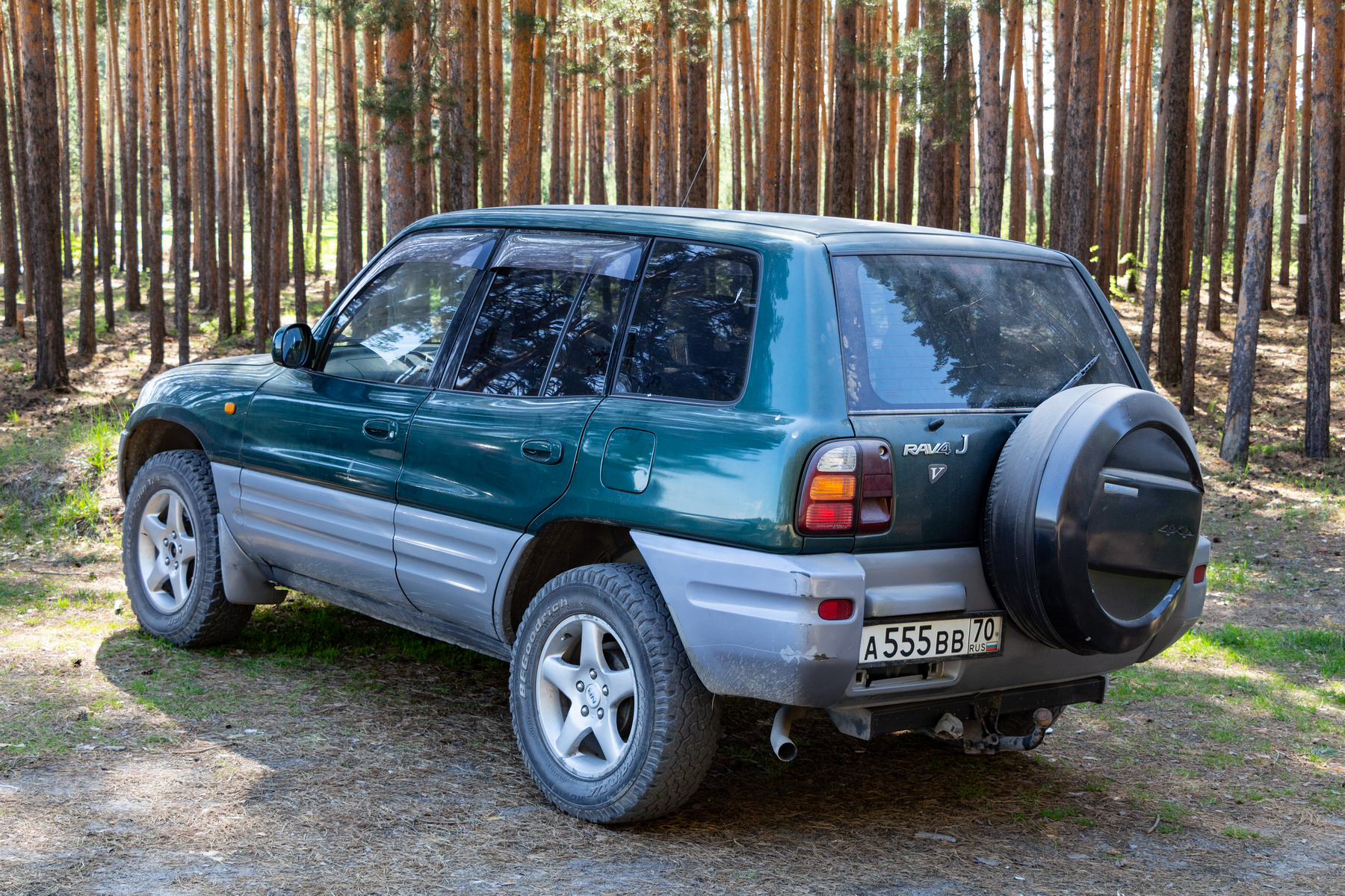 а 555 вв 70, Toyota RAV4 1st gen 5-door SUV (XA10), 1994–2000