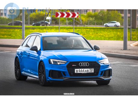 в444ав72, Audi RS4