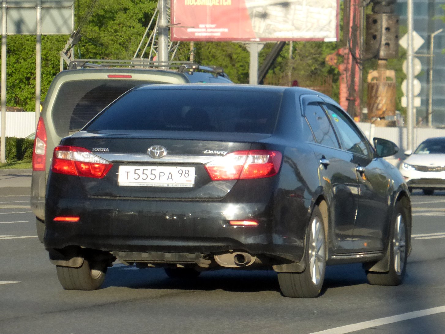 А555сс190. Питание люминесцентных ламп от 12 вольт схема. М555мм55. 04. 555 от 27.