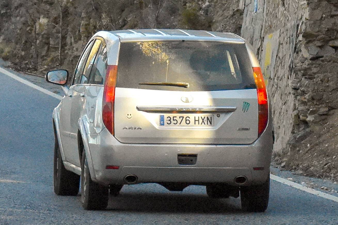 3576 HXN, Tata Aria 