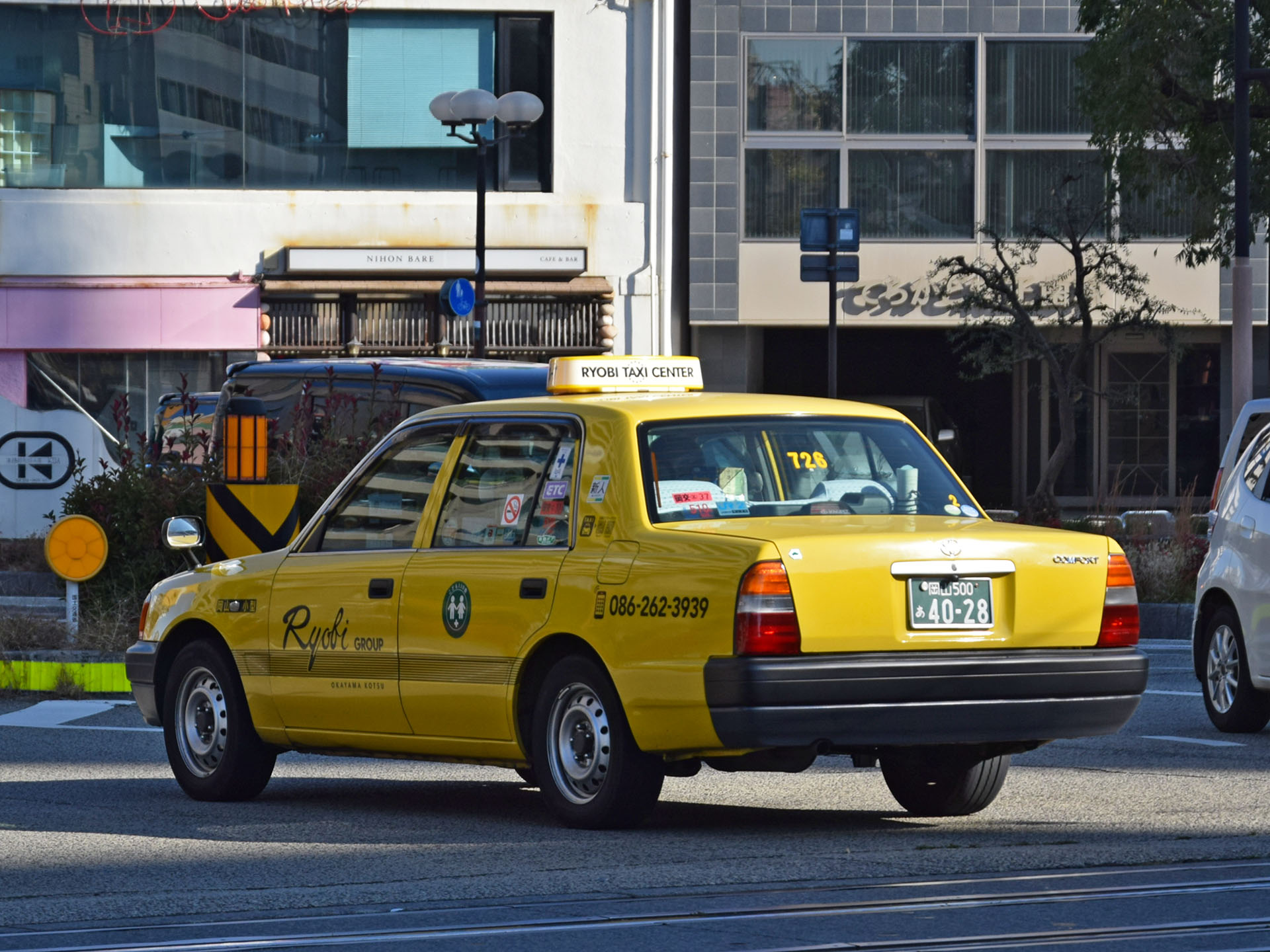 岡山 500 あ 4028, Toyota Crown 10th gen Comfort (SS10/XS10), 1995–2017