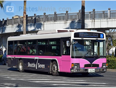 足立 200 か 2605, Isuzu Erga