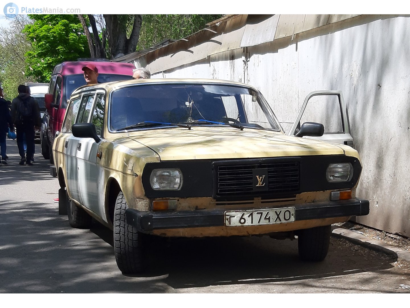 г 6174 ХО, GAZ 24 Волга 24-02/04 Wagon, 1972–1987