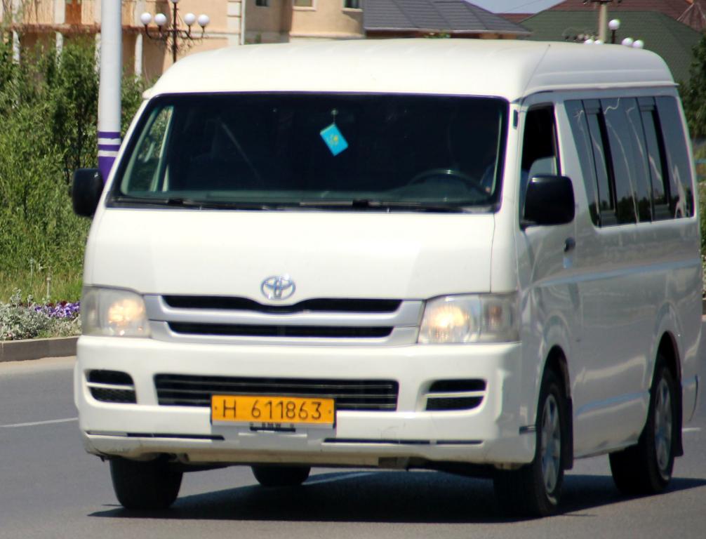 H 611863, Toyota HiAce 