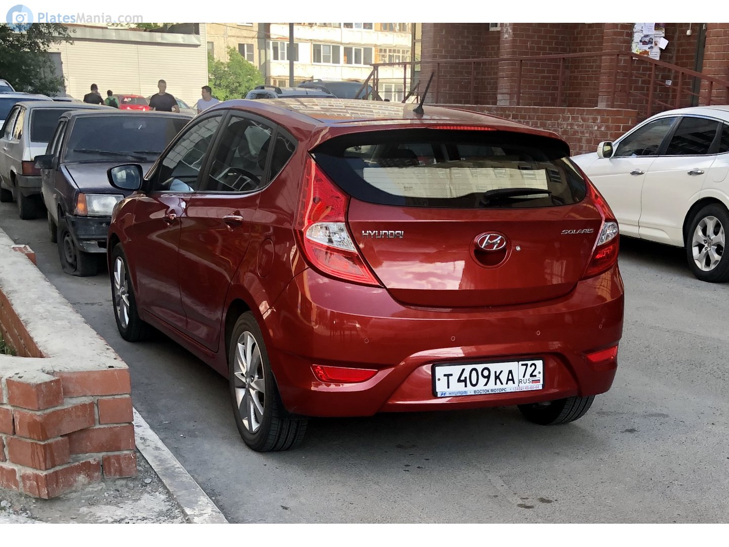 т 409 ка 72, Hyundai Solaris 1st gen Hatchback (RB), 2011–2014