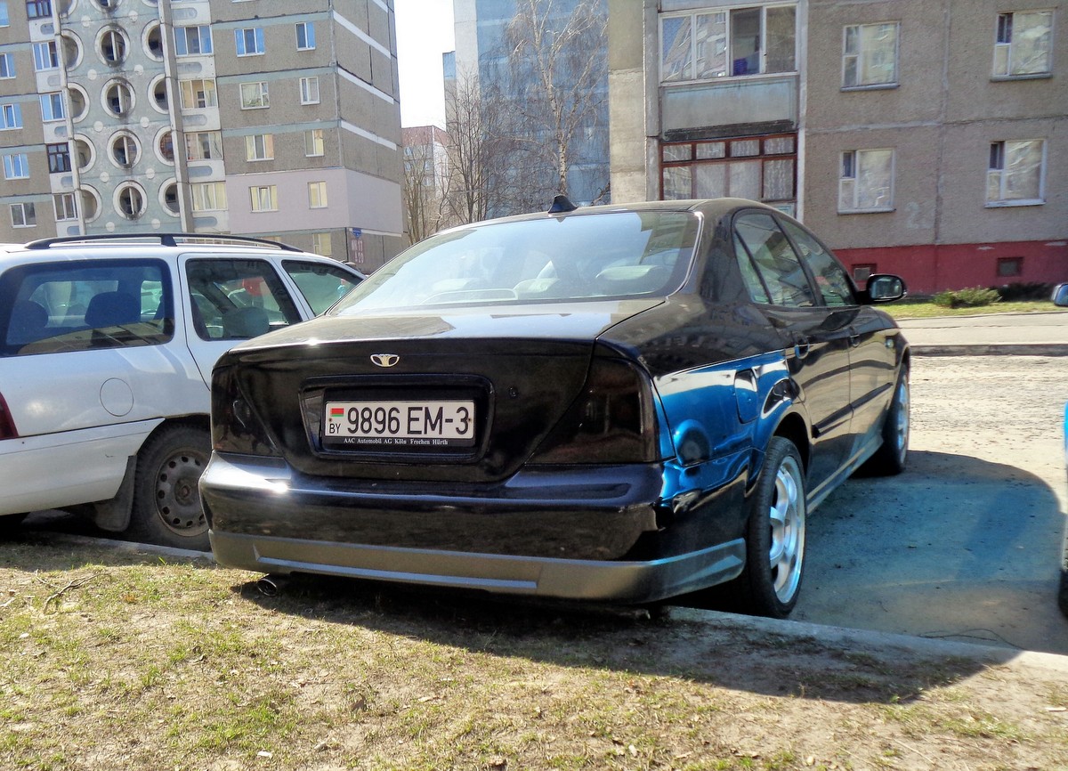 9896 EM-3, Daewoo Evanda 1st gen (V200), 2002–2004