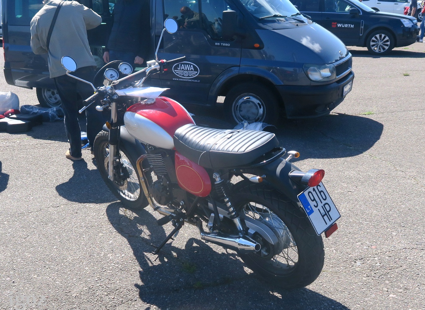 916 HP, Jawa 350 OHC, 2017­–