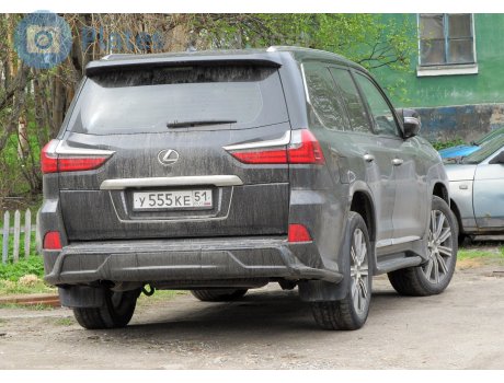 у555ке51, Lexus LX