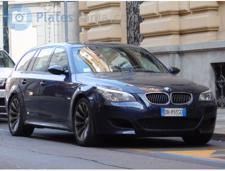 DH 893 SD, BMW M5