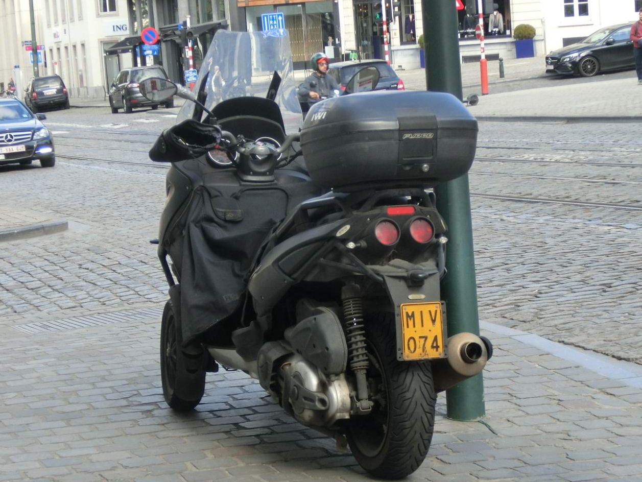 MIV-074, Gilera Fuoco 