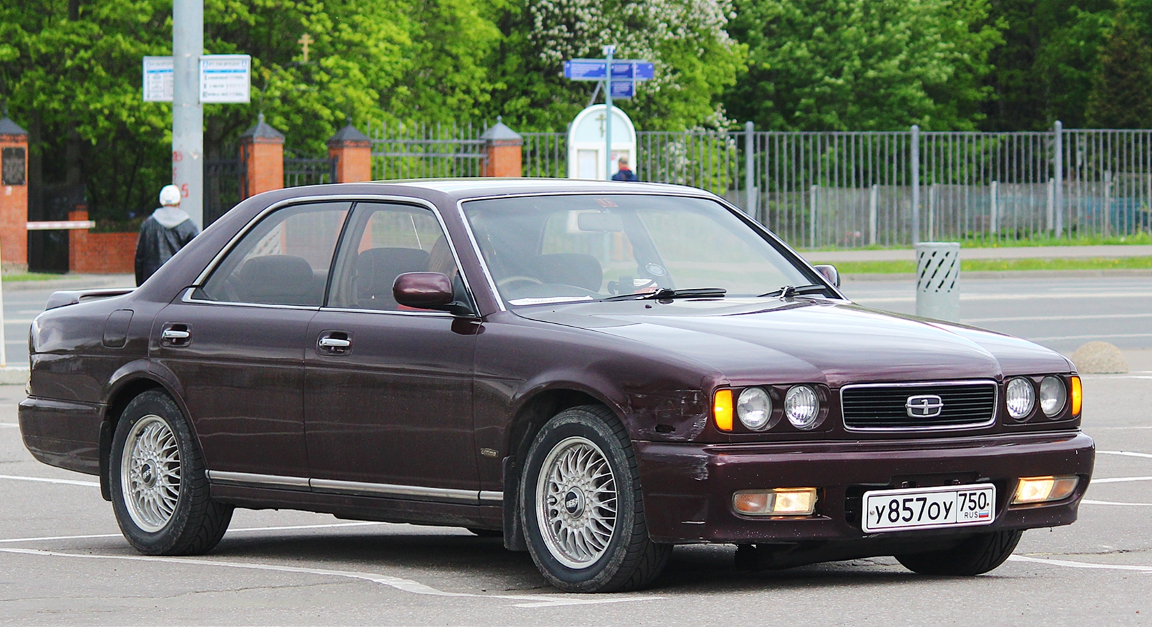 у 857 оу 750, Nissan Gloria 9th gen (Y32), 1991–1995