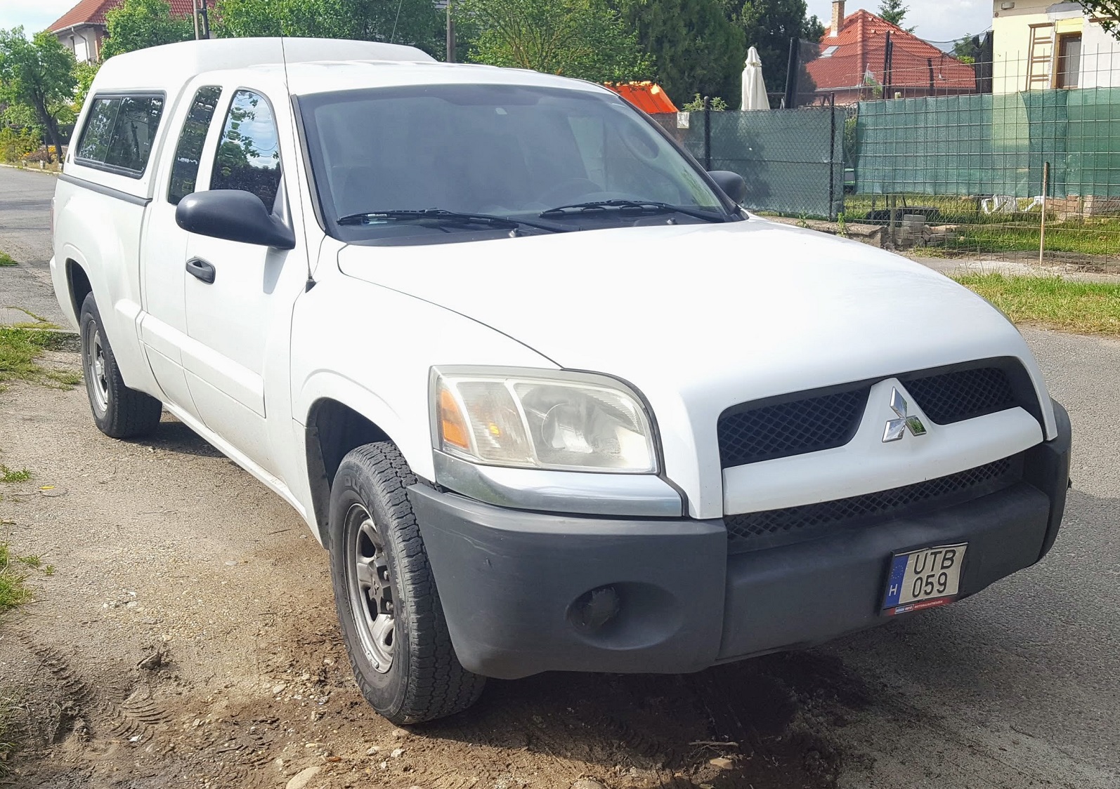 UTB-059, Mitsubishi Raider 1st gen (ND), 2005–2009