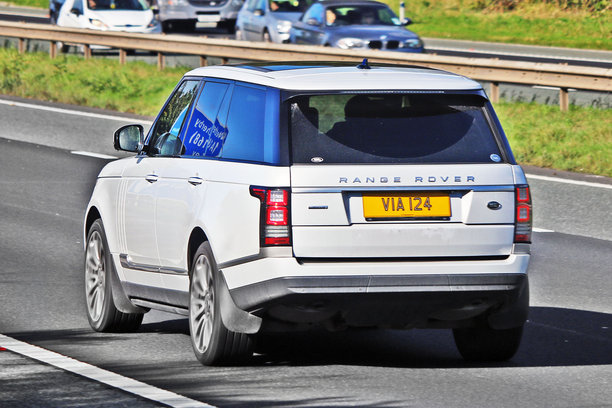 VIA124, Land Rover Range Rover 4th gen (L405), 2012–2018