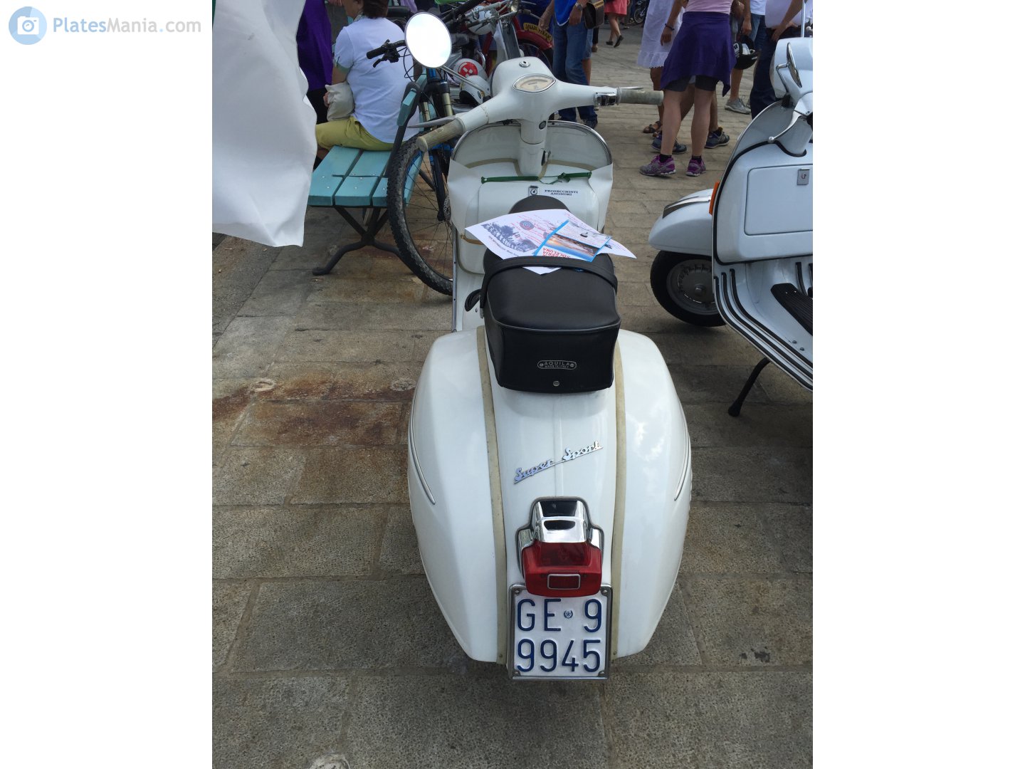 GE 99945, Vespa 180 SS 