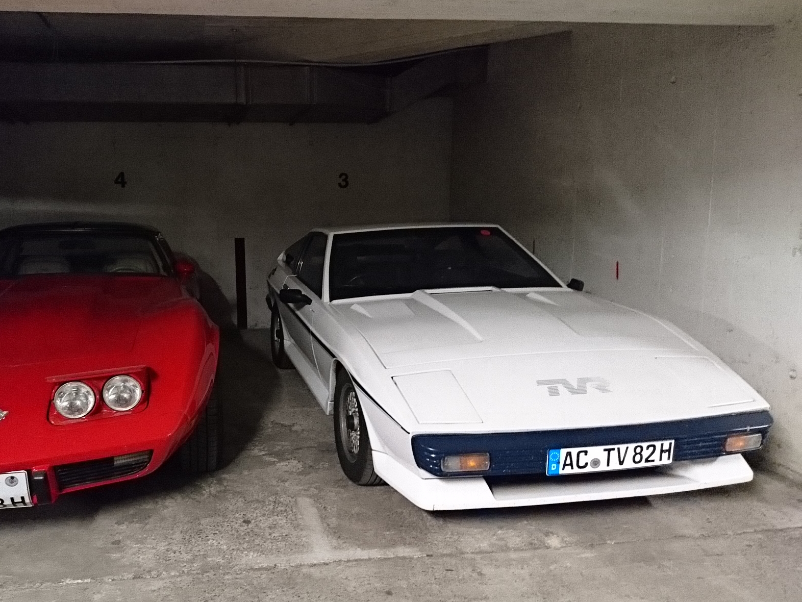 AC TV 82 H, TVR Tasmin 