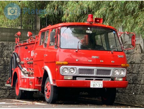 神戸 800 そ 8733, Mitsubishi Fuso T