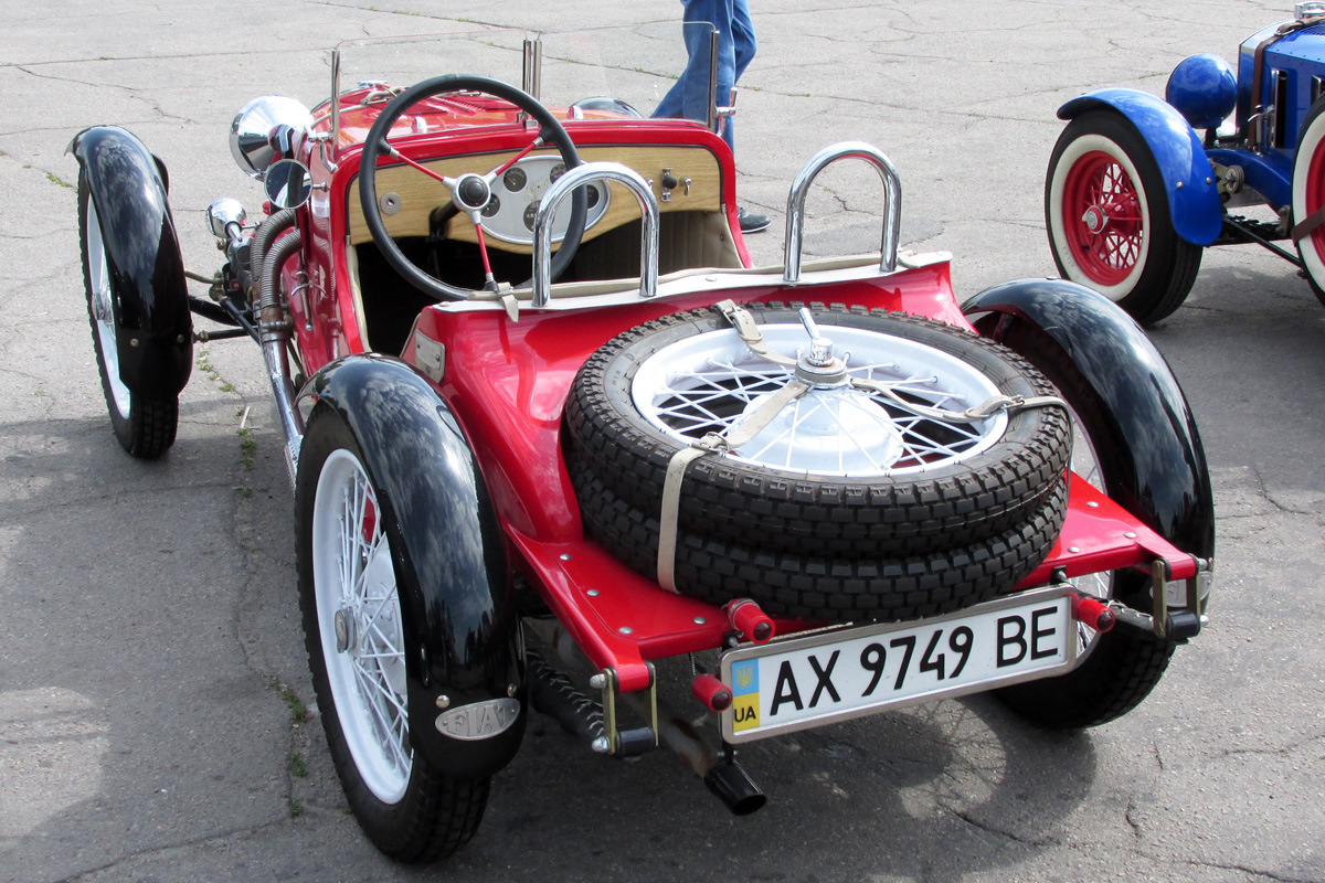 AX 9749 BE, FIAT 508/1100 