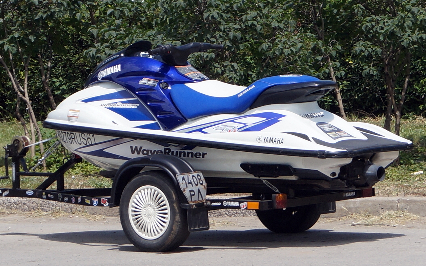 1408 РЛ, Trailers (1977) 