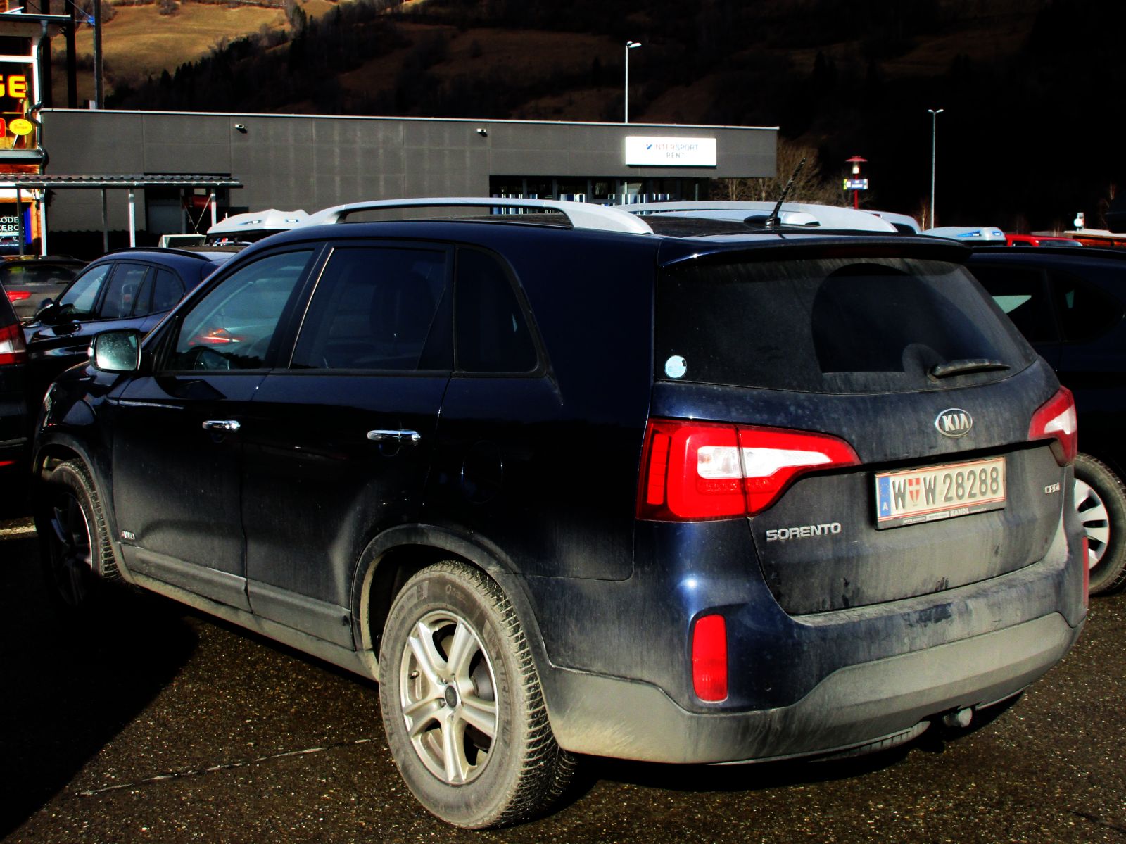 W W 28288, Kia Sorento 2nd gen (XM), facelift, 2012–2015 (­–2020 for CIS-market)