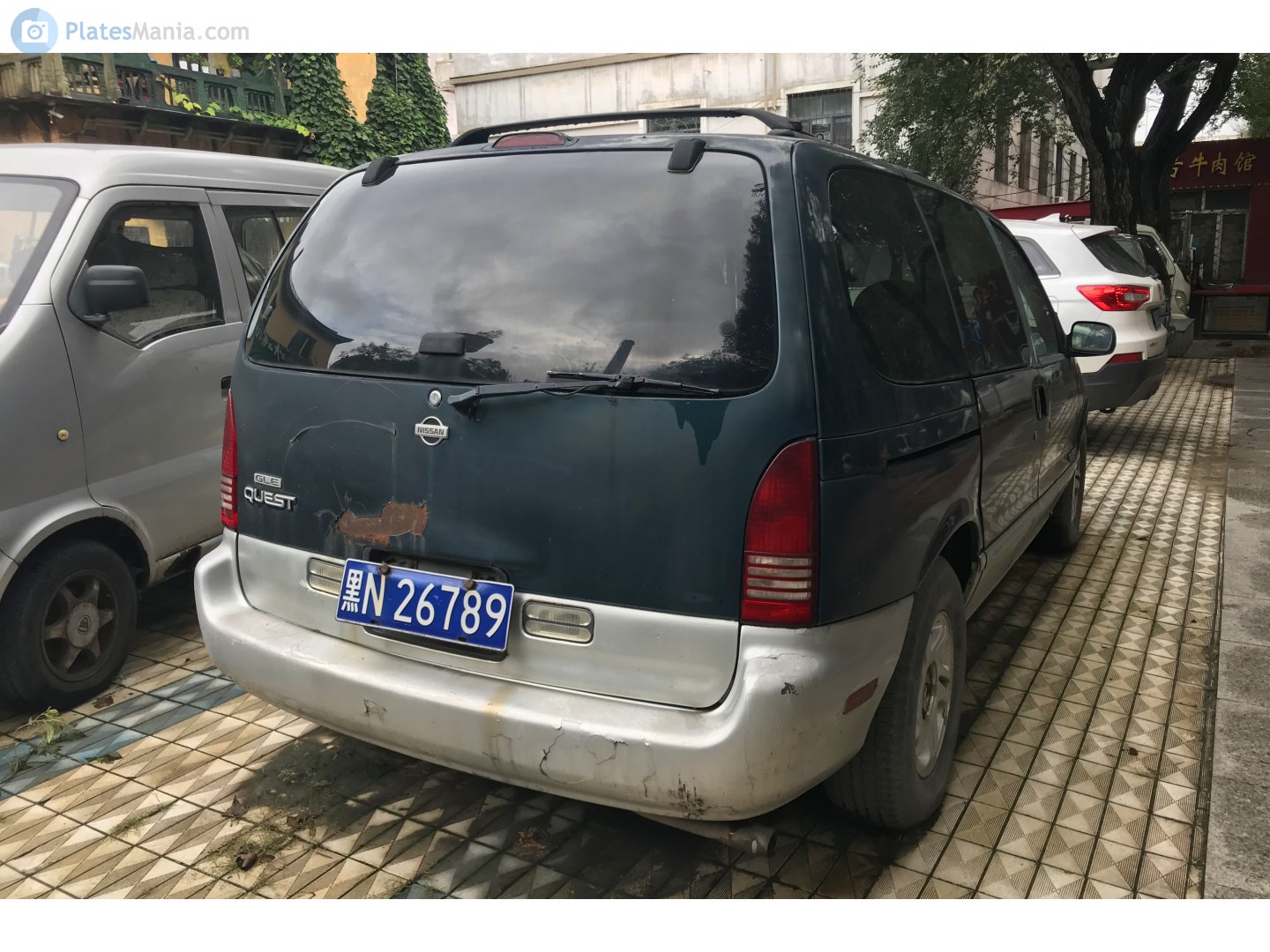 黑N·26789, Nissan Quest 1st gen (V40), 1993–1998