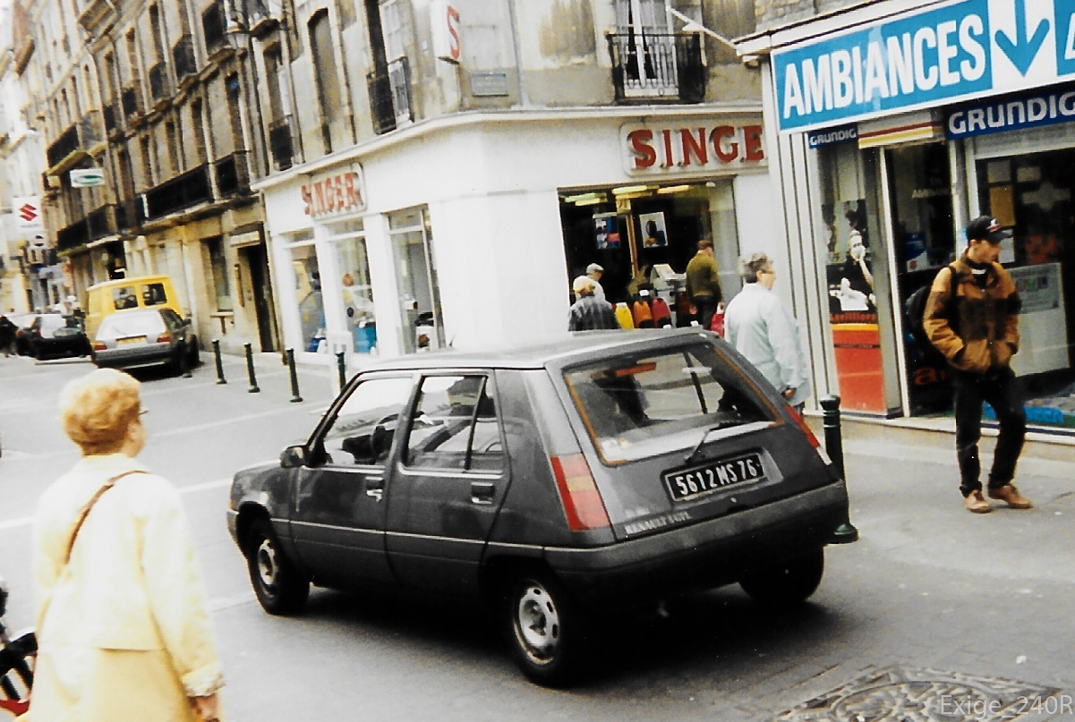 5612 MS 76, Renault 5 2nd gen Supercinq 5-door Hatch (B40), 1984–1996