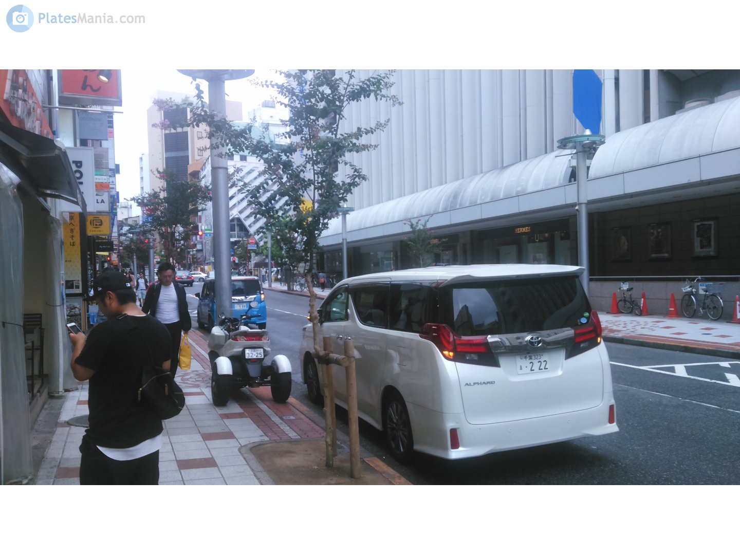 千葉 323 ま 222, Toyota Alphard 3rd gen (AH30), 2015­–2023