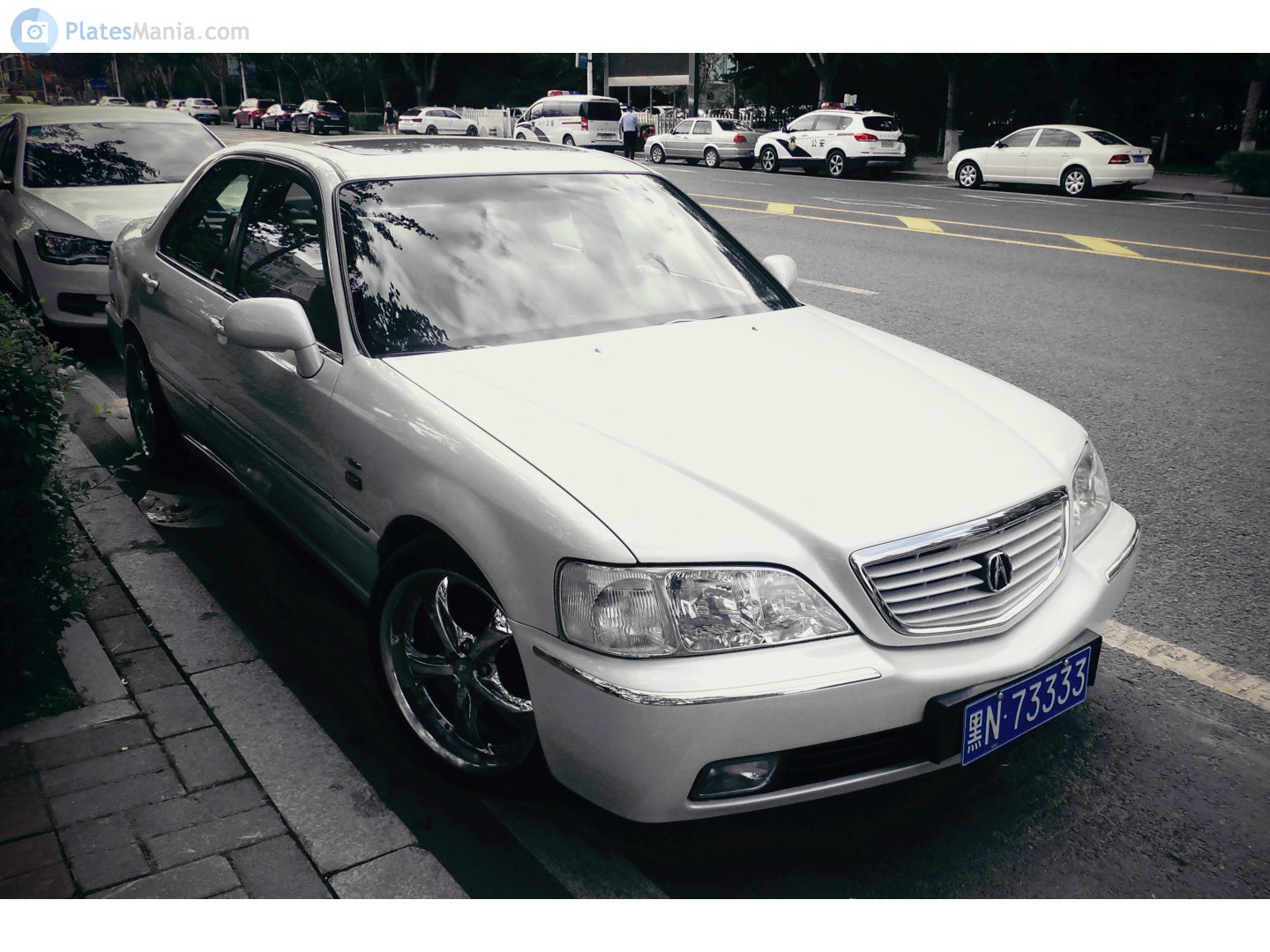 黑N·73333, Acura RL 1st gen (KA9), facelift, 1998–2004