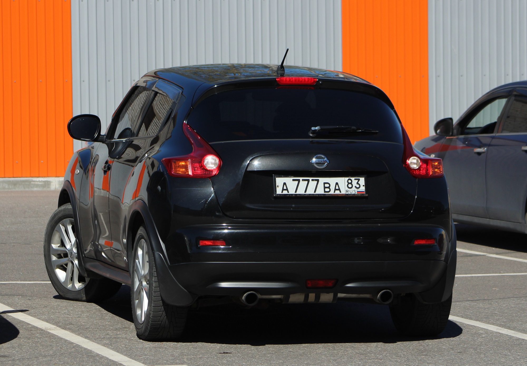 а 777 ва 83, Nissan Juke 1st gen (F15), 2010–2014