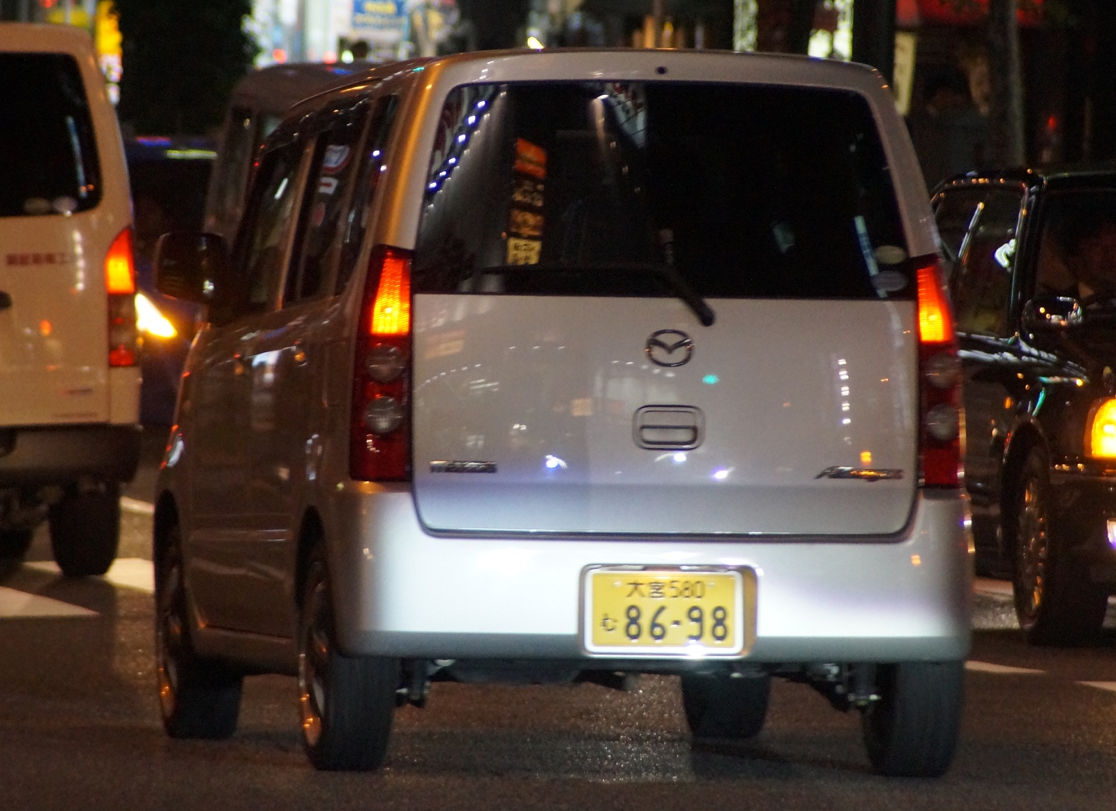 大宮 580 む 8698, Mazda AZ-Wagon 