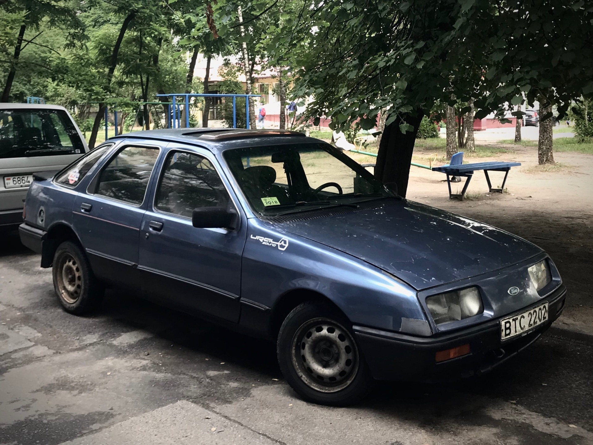 ВТС 2202, Ford Sierra 1st gen 5-door Liftback (BAC), 1982–1987