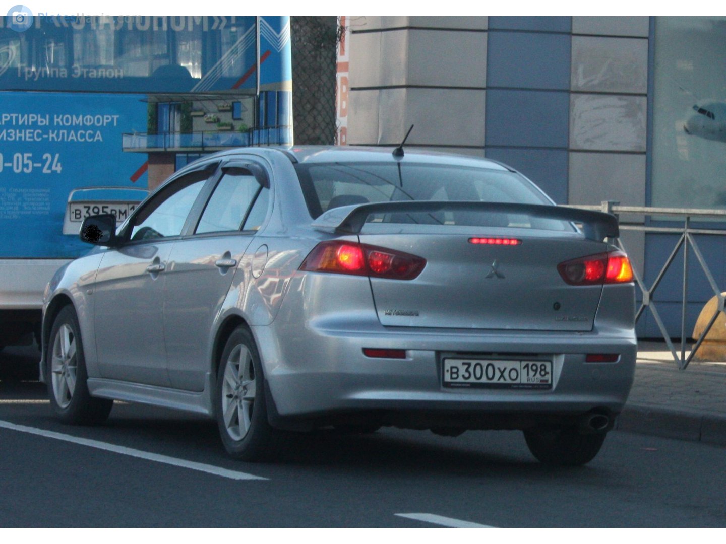 в 300 хо 198, Mitsubishi Lancer 