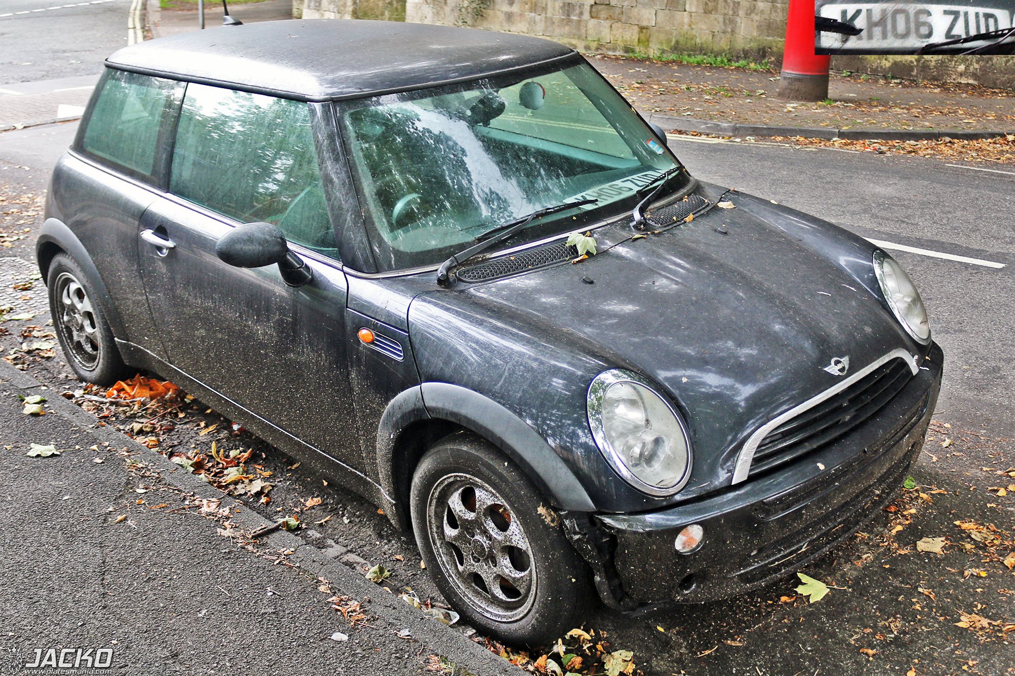 KH06ZUD, MINI Hatch 1st gen (R50/R53), 2000–2006