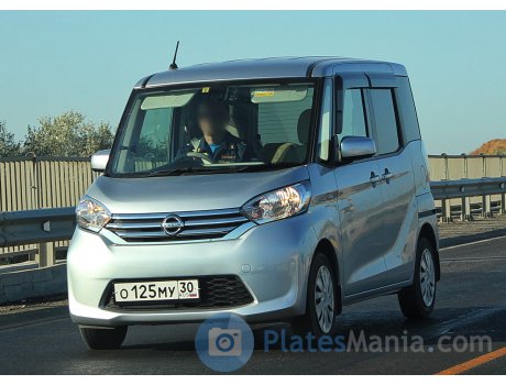 о125му30, Nissan DAYZ Roox