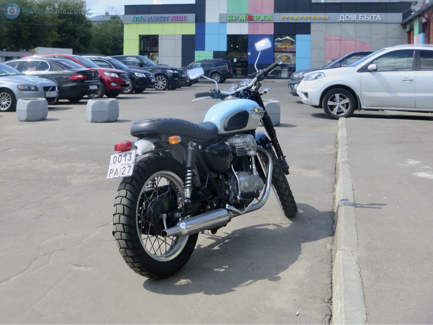 0013 ра 27, Kawasaki W650 