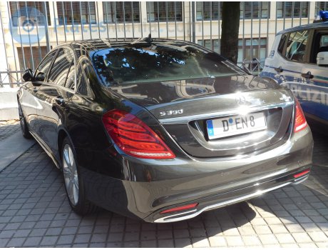 D EN 8, Mercedes-Benz S-Klasse