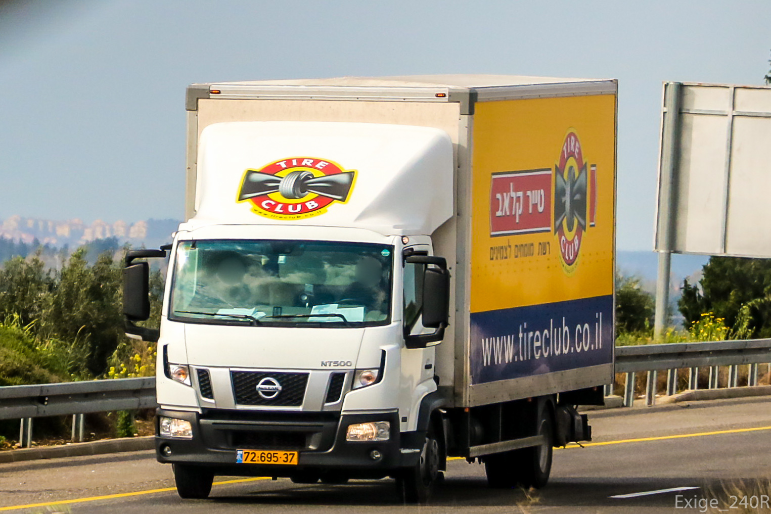 72-695-37, Nissan NT500 