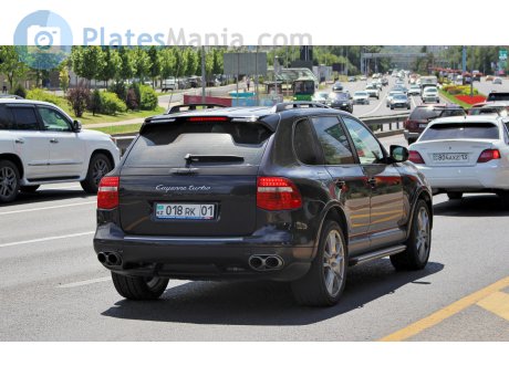 018 RK 01, Porsche Cayenne