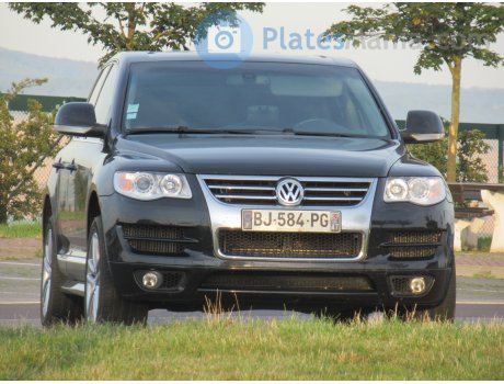 BJ-584-PG, Volkswagen Touareg