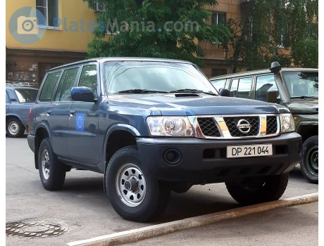 DP 221 044, Nissan Patrol