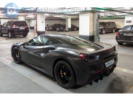 м144та777, Ferrari 488