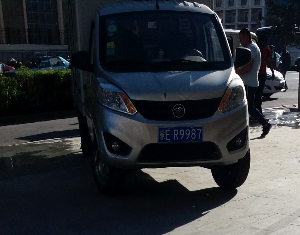 蒙E·R9987, Foton Xiangling V 