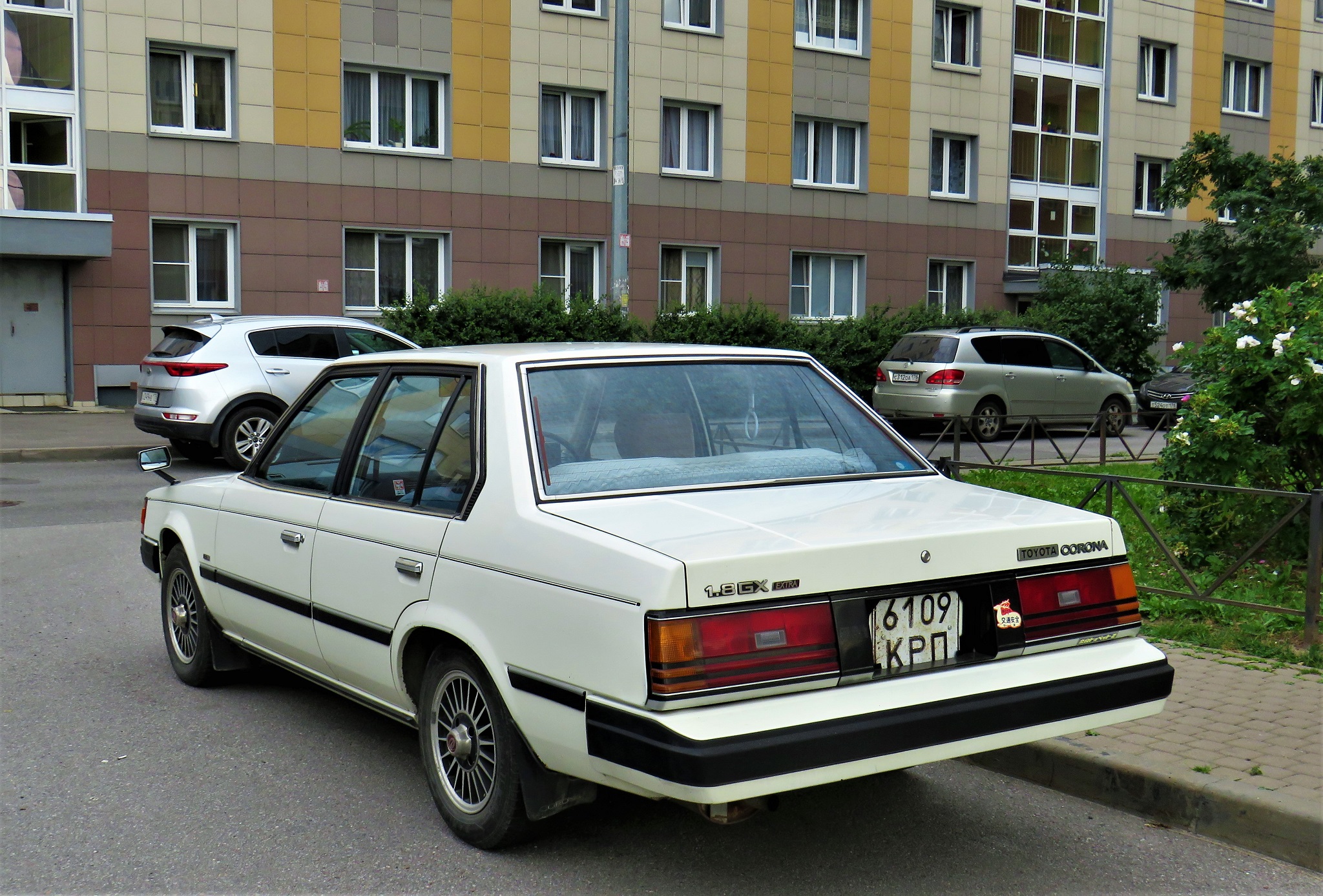 6109 КРП, Toyota Corona 7th gen Sedan (T140), 1982–1998