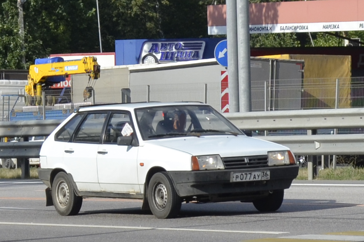 р 077 ау 36, Lada (VAZ) 2109 2109 Спутник (Samara/Forma/Sputnik), 1987–2004 (–2011 for others)