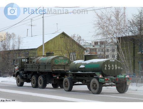 2539 уу 17, MAZ 8925